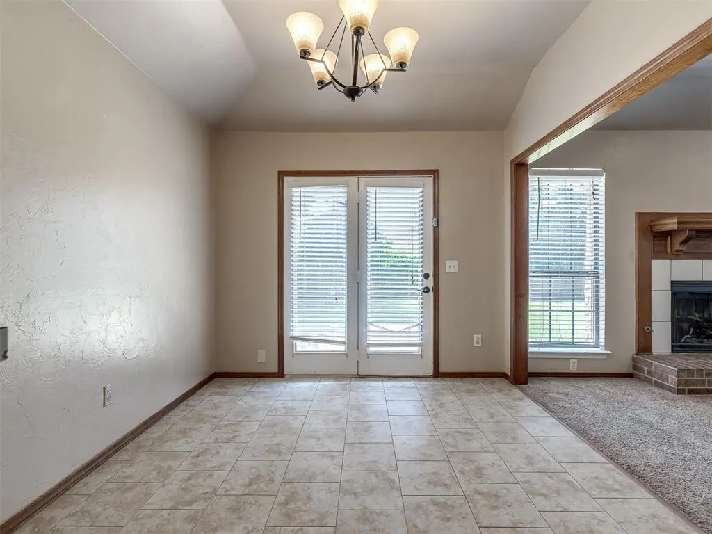 Photo 9 — 1225 Capitol Drive, Edmond, OK 73003