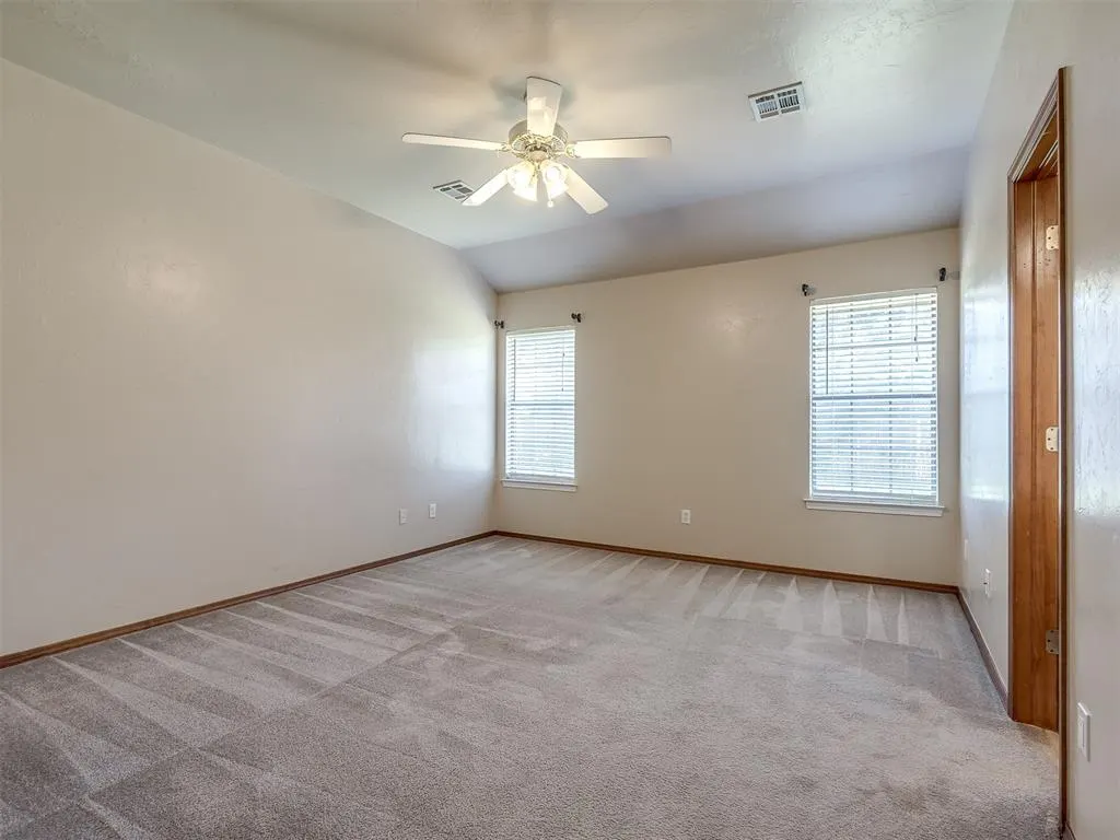 Photo 16 — 1225 Capitol Drive, Edmond, OK 73003