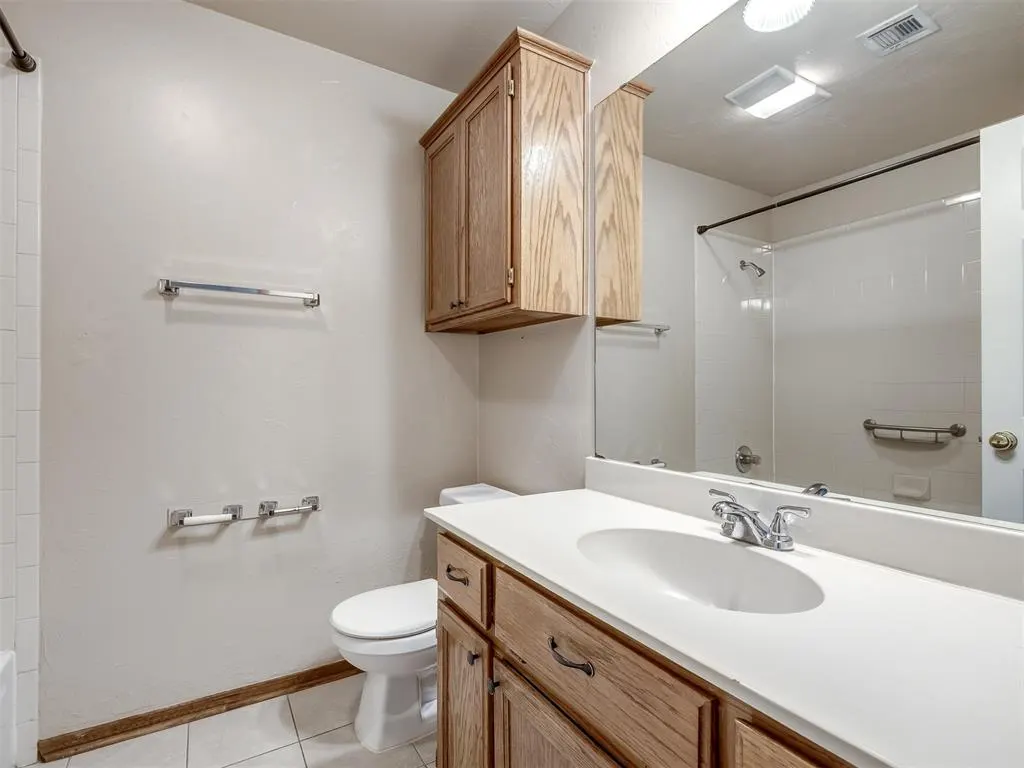 Photo 28 — 1225 Capitol Drive, Edmond, OK 73003