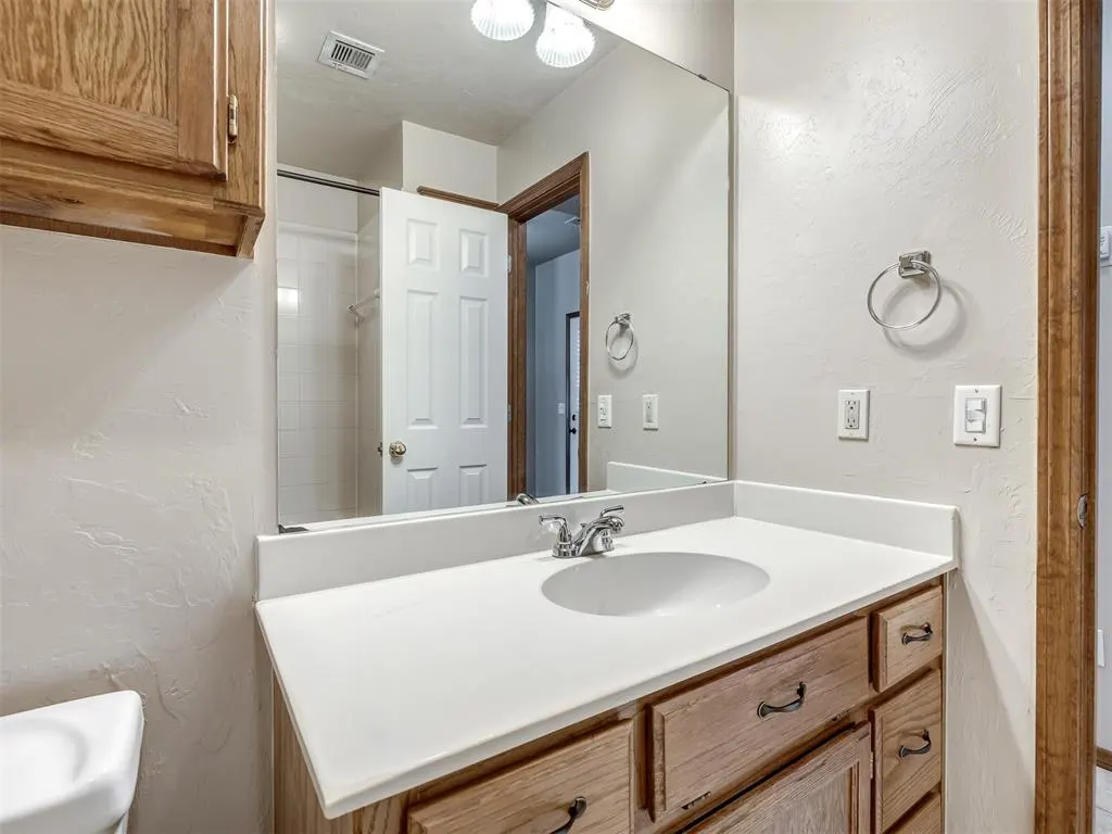 Photo 29 — 1225 Capitol Drive, Edmond, OK 73003