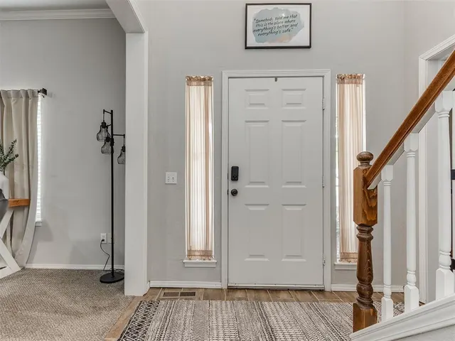 Photo 2 — 416 S Harrison Avenue, Blanchard, OK 73010