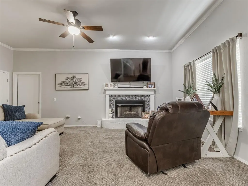Photo 12 — 416 S Harrison Avenue, Blanchard, OK 73010