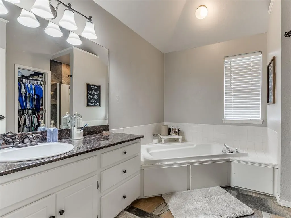 Photo 24 — 416 S Harrison Avenue, Blanchard, OK 73010