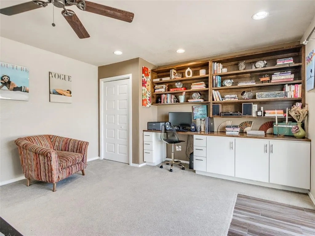 Photo 17 — 10716 Eastlake Circle, Oklahoma City, OK 73162