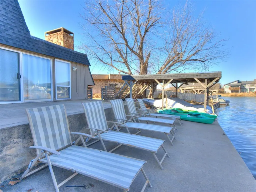 Photo 32 — 10716 Eastlake Circle, Oklahoma City, OK 73162