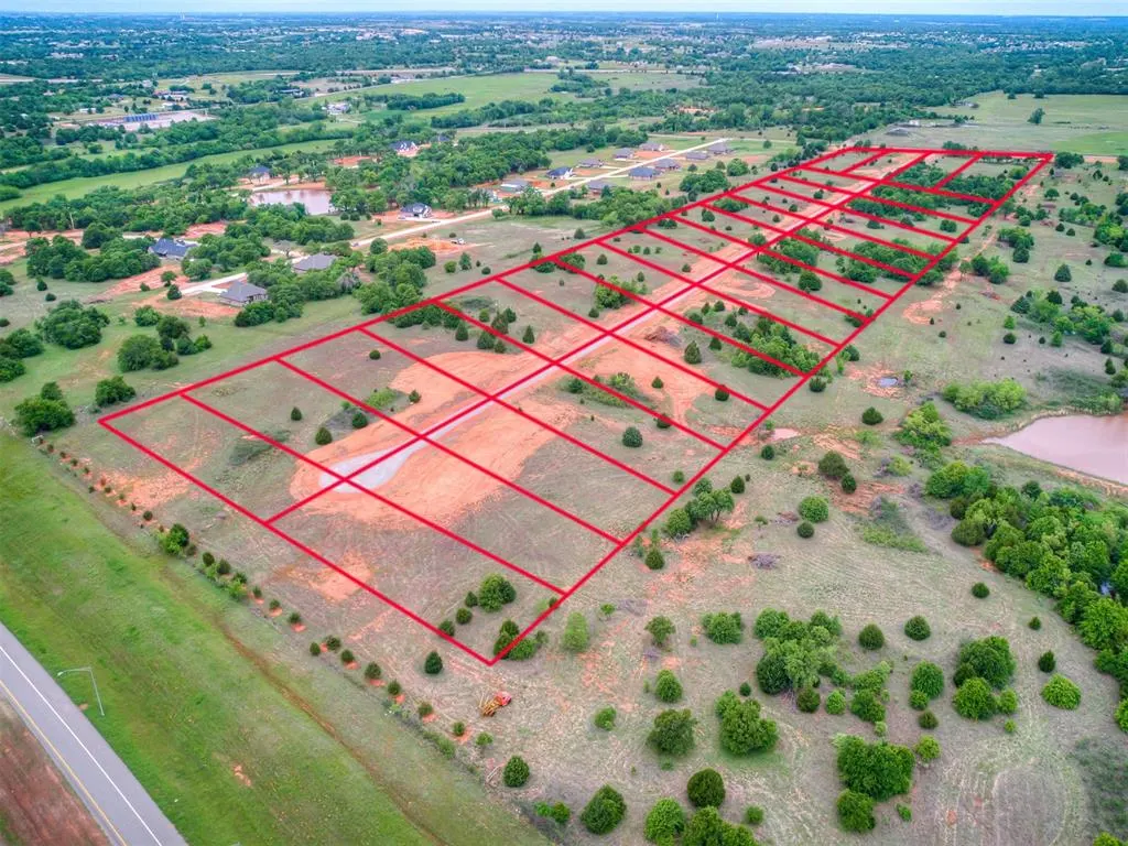 Photo 2 — 1201 Twin Oaks Dr, Blanchard, OK 73010