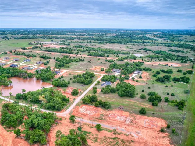 Photo 6 — 1244 Twin Oaks Dr, Blanchard, OK 73010