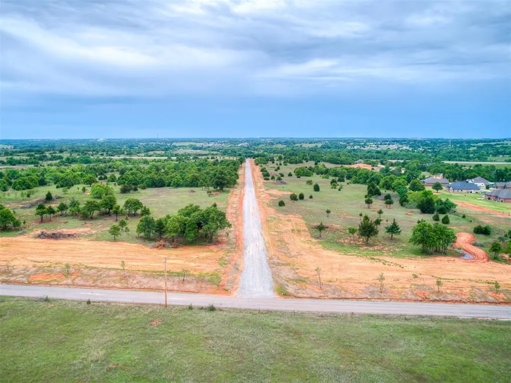 Photo 9 — 1252 Twin Oaks Dr, Blanchard, OK 73010