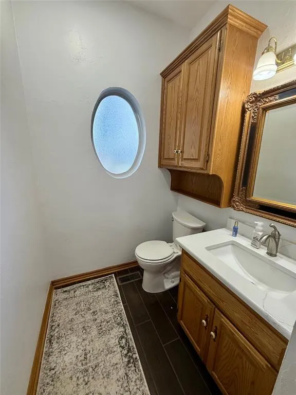 Photo 10 — 311 Red Fork, Clinton, OK 73601