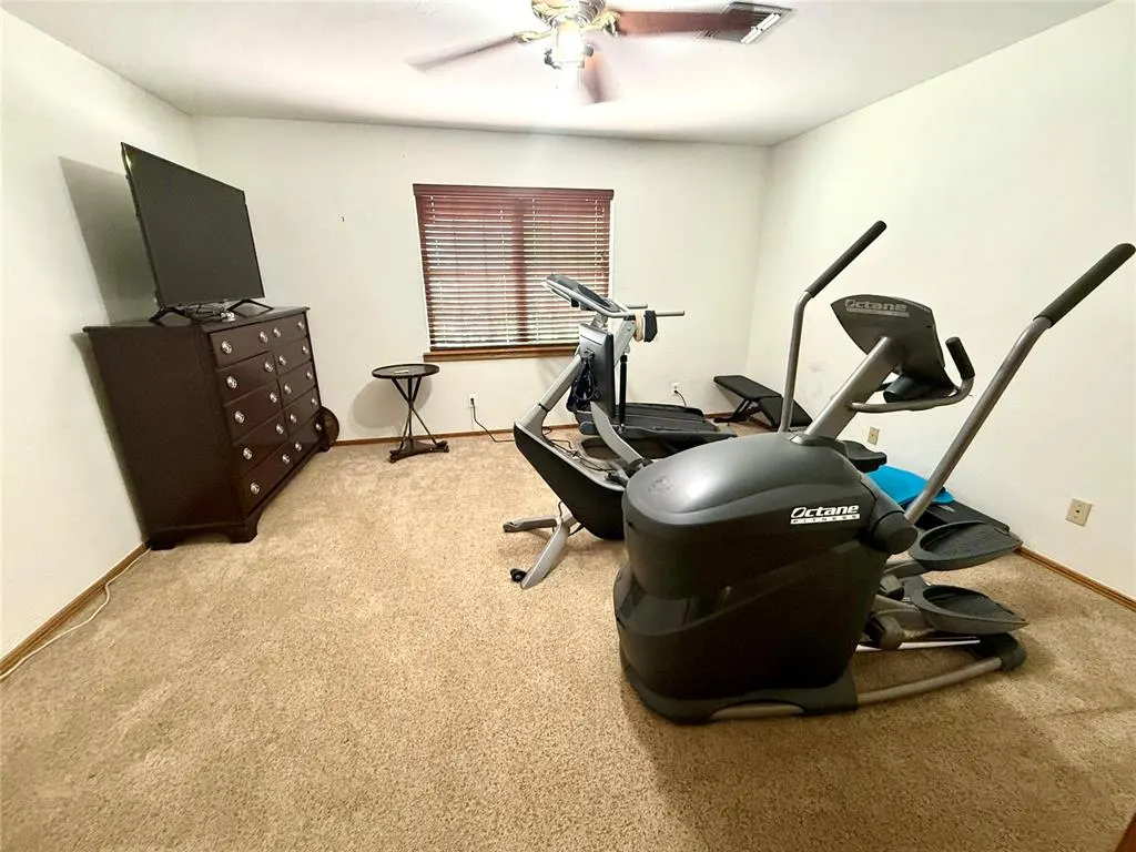 Photo 14 — 311 Red Fork, Clinton, OK 73601
