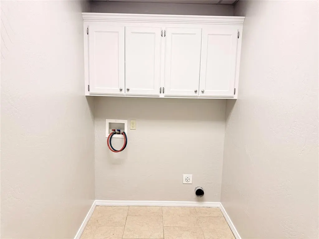 Photo 34 — 312 E 6th Street, Amber, OK 73004