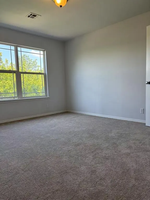 Photo 9 — 1918 W K Court, Jenks, OK 74037