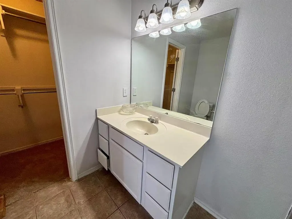 Photo 16 — 1918 W K Court, Jenks, OK 74037