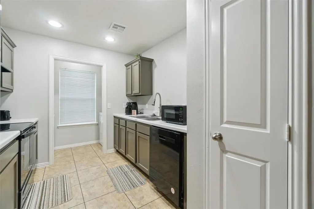 Photo 14 — 717 S Geronimo Lane, Pauls Valley, OK 73075