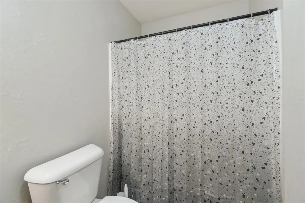 Photo 34 — 717 S Geronimo Lane, Pauls Valley, OK 73075