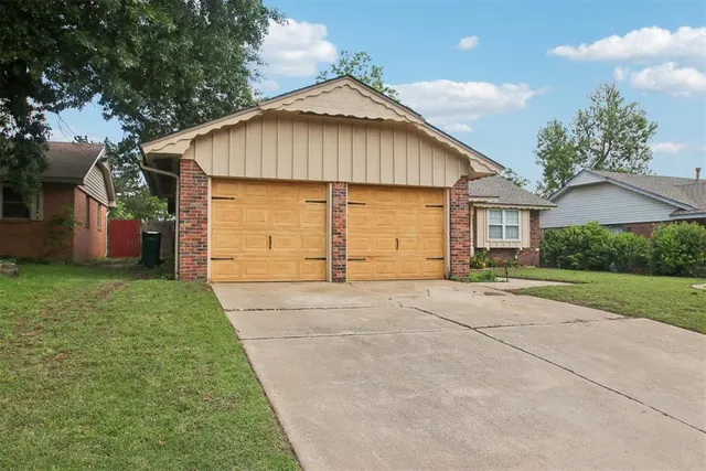 Photo 3 — 4917 NW 26th Street, Oklahoma City, OK 73127