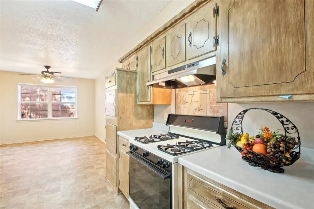 Photo 16 — 4917 NW 26th Street, Oklahoma City, OK 73127