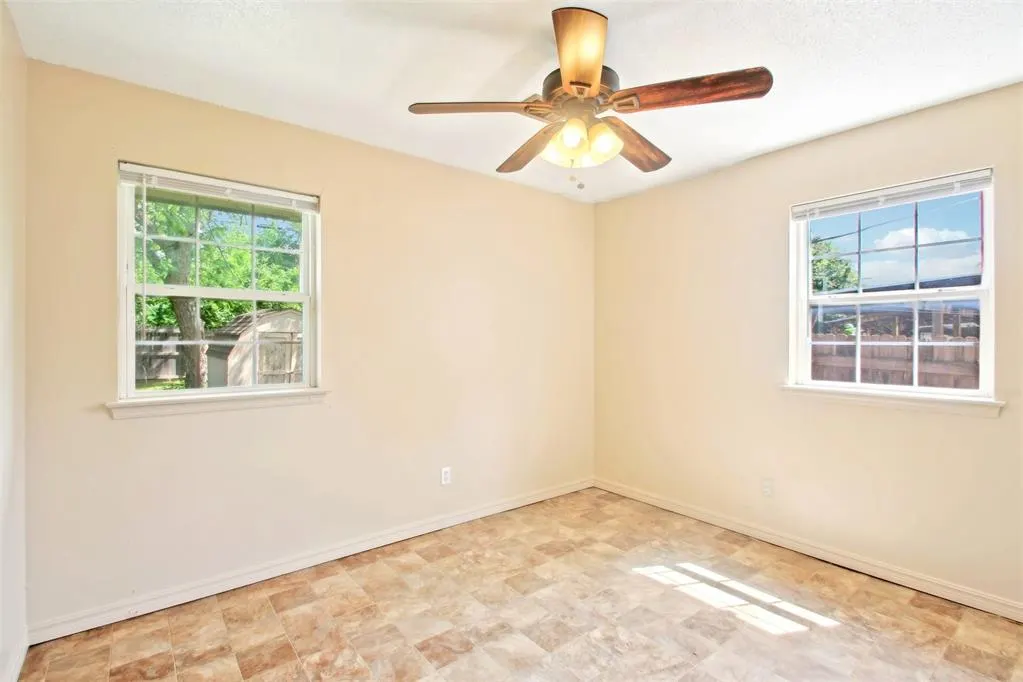 Photo 27 — 4917 NW 26th Street, Oklahoma City, OK 73127