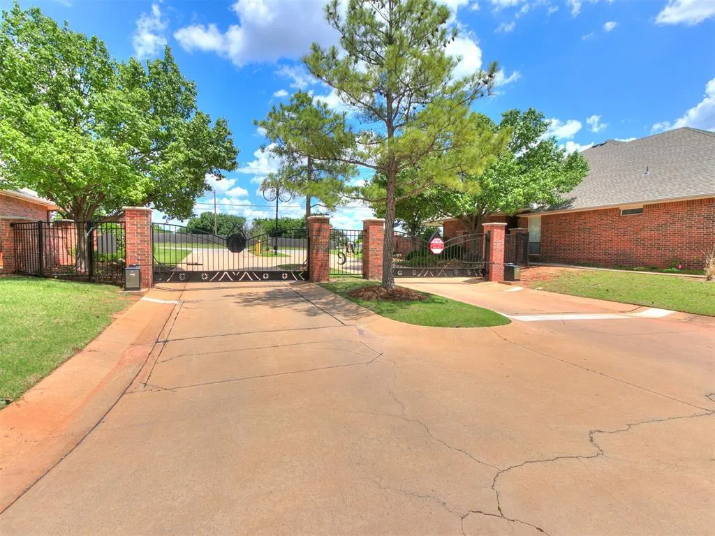 Photo 46 — 15524 Swallowtail Drive, Edmond, OK 73013