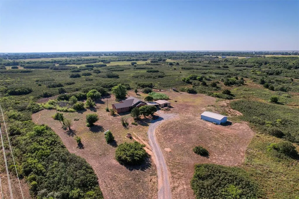 Front exterior — 17458 E 1230 Road, Erick, OK 73645