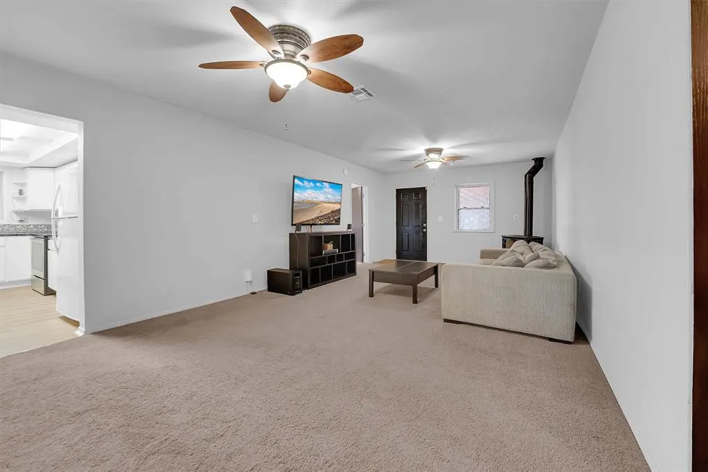Photo 10 — 17458 E 1230 Road, Erick, OK 73645