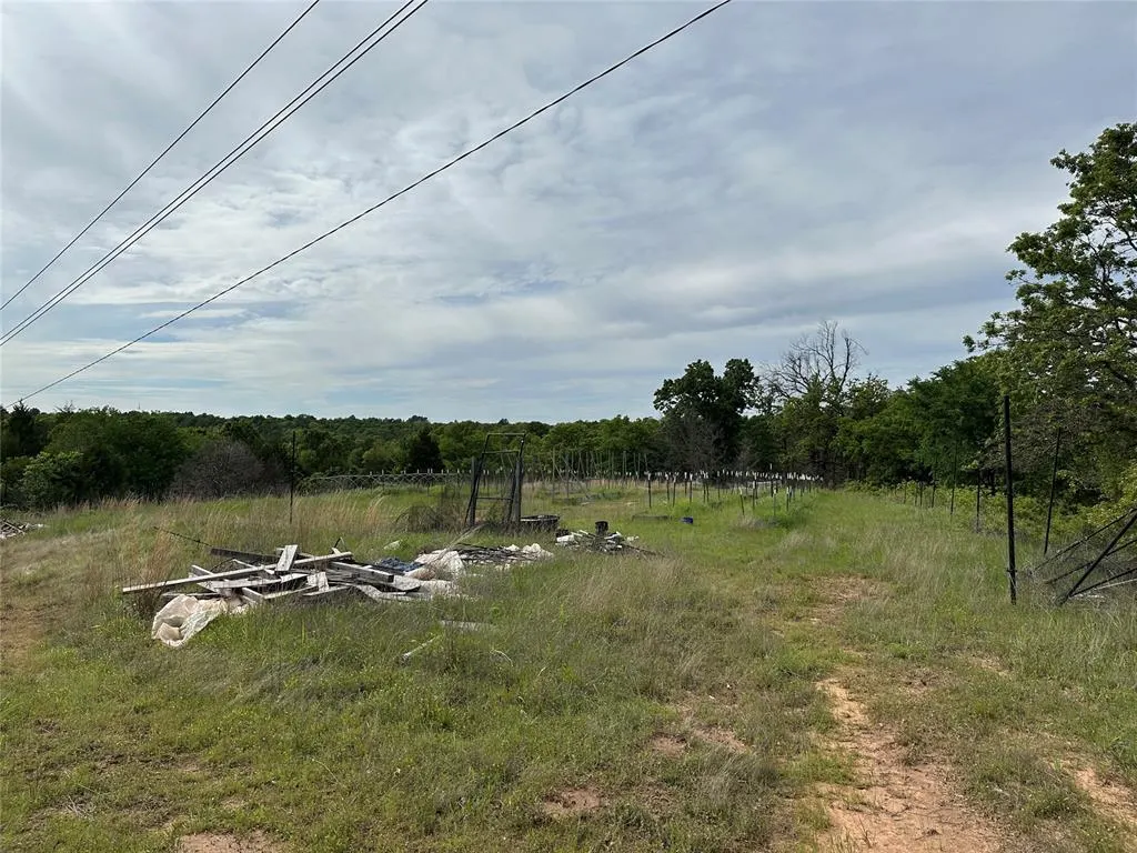 Photo 9 — 20269 Fairbanks Lane, Tecumseh, OK 74873