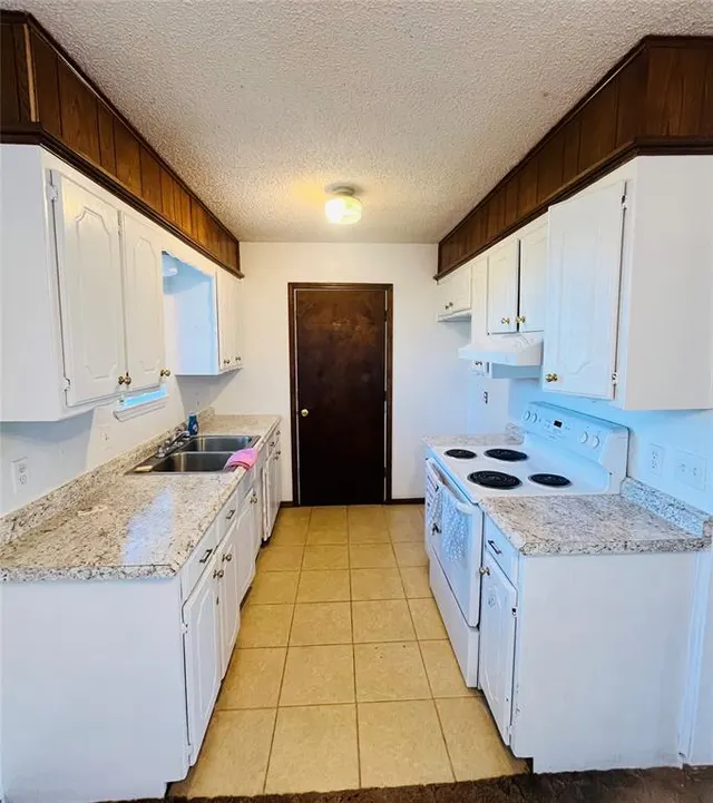 Photo 5 — 2217 7th Street, Prague, OK 74864
