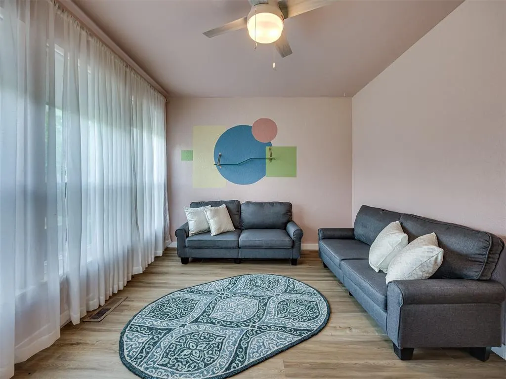 Photo 9 — 6401 Saddleback Drive, Oklahoma City, OK 73150
