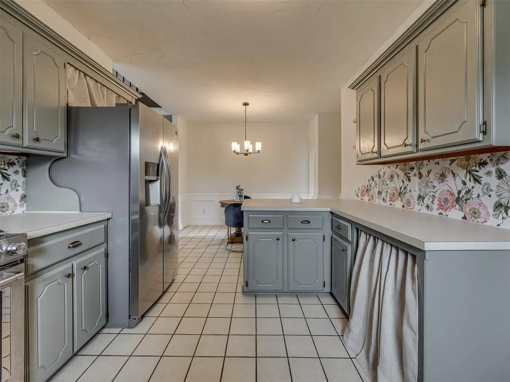 Photo 14 — 6401 Saddleback Drive, Oklahoma City, OK 73150