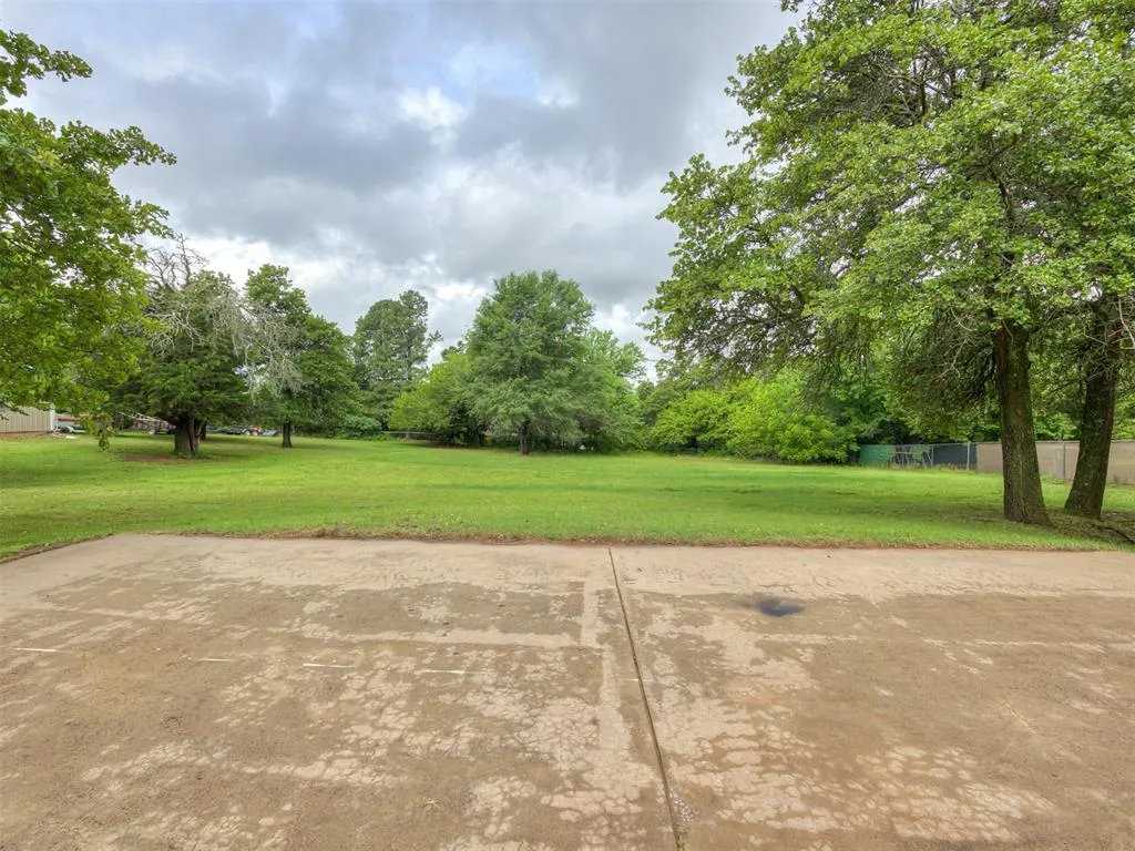 Photo 35 — 6401 Saddleback Drive, Oklahoma City, OK 73150