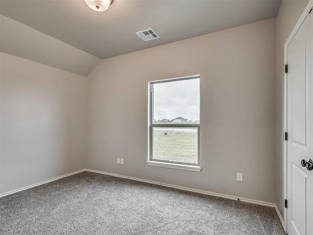 Photo 38 — 24977 Preakness Run, Cashion, OK 73016