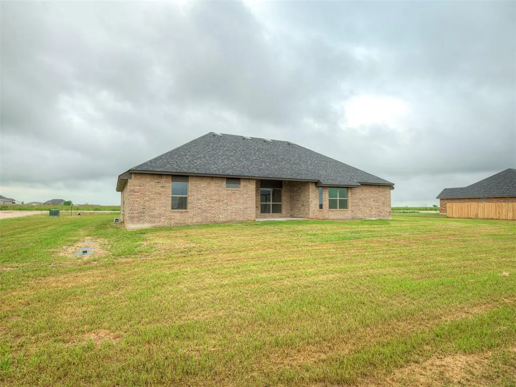 Photo 43 — 24977 Preakness Run, Cashion, OK 73016