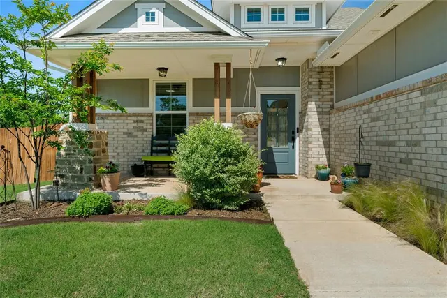 Photo 4 — 2803 Redwood Court, Newcastle, OK 73065