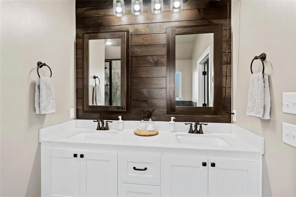 Photo 17 — 2803 Redwood Court, Newcastle, OK 73065