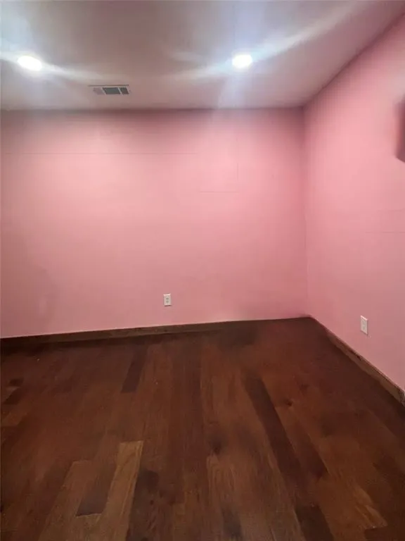 Photo 5 — 307 N Allen Street, Broken Bow, OK 74728