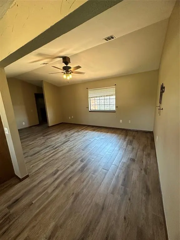 Photo 11 — 1101 El Dorado Street, Weatherford, OK 73096