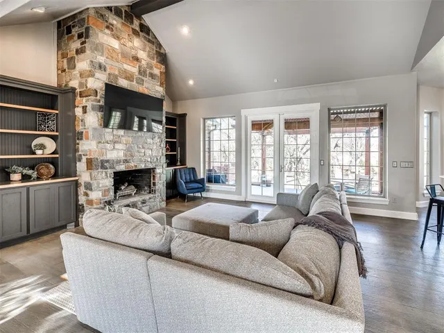 Photo 3 — 5809 W Waterloo Road, Edmond, OK 73025