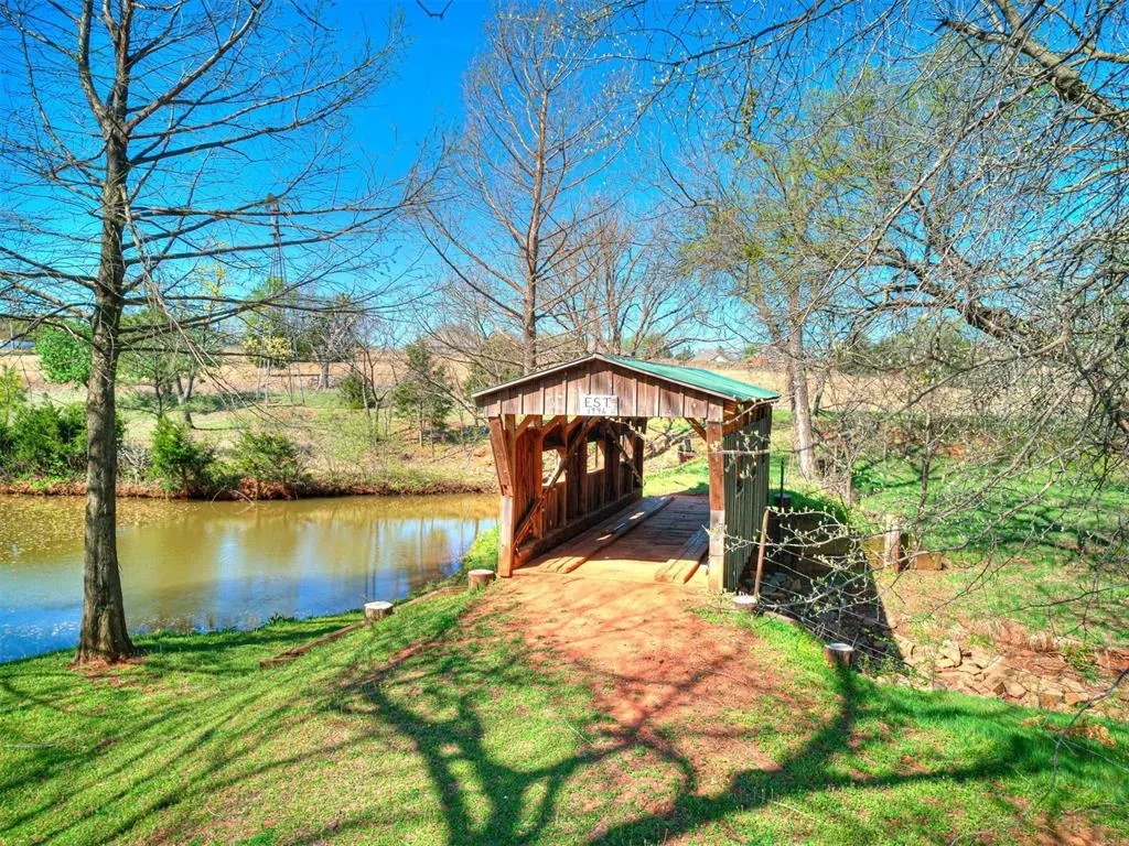 Photo 5 — 5809 W Waterloo Road, Edmond, OK 73025