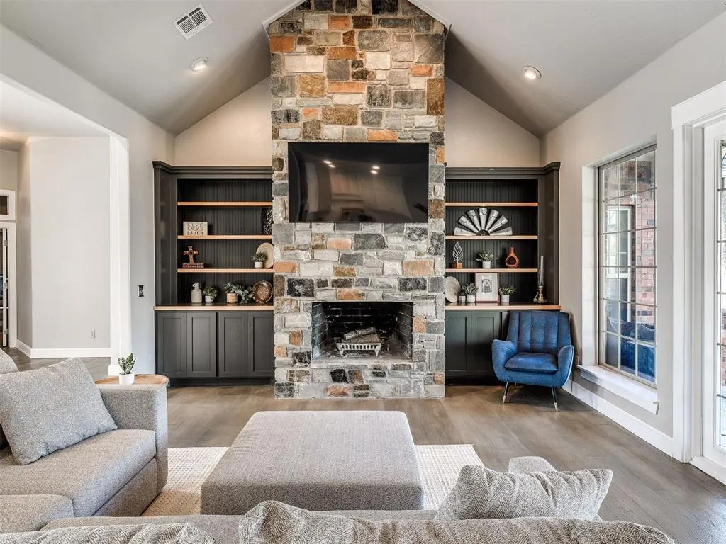Photo 11 — 5809 W Waterloo Road, Edmond, OK 73025
