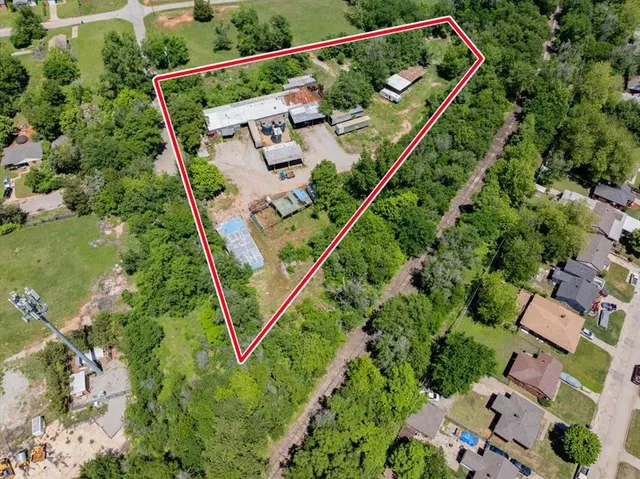 Photo 2 — 1300 N Highland Drive, Oklahoma City, OK 73117