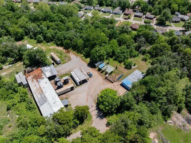Photo 8 — 1300 N Highland Drive, Oklahoma City, OK 73117