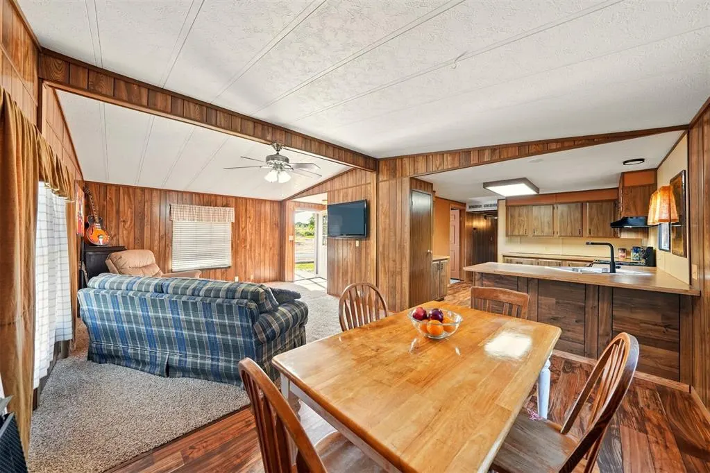 Photo 9 — 38200 Stevens Road, Wanette, OK 74878