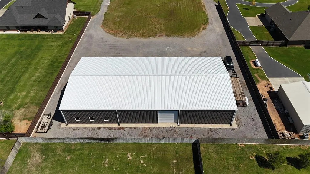 Photo 6 — 24174 E 998 Road, Weatherford, OK 73096