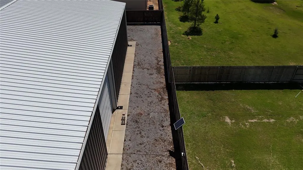 Photo 9 — 24174 E 998 Road, Weatherford, OK 73096