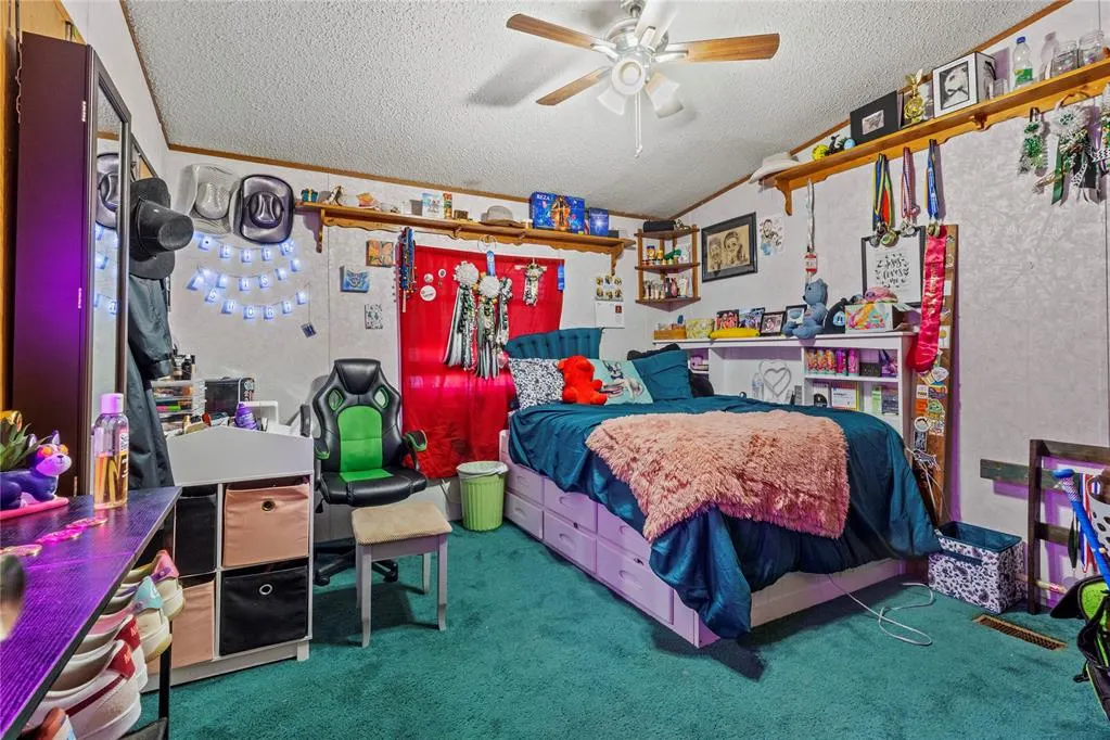 Photo 19 — 115 S 4th Street, Thomas, OK 73669