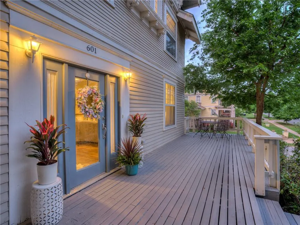 Photo 4 — 601 NW 17th Street, Oklahoma City, OK 73103