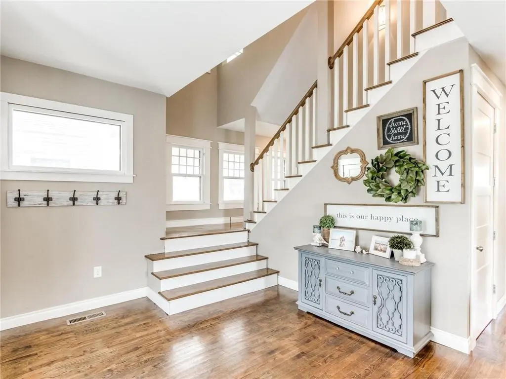 Photo 6 — 601 NW 17th Street, Oklahoma City, OK 73103