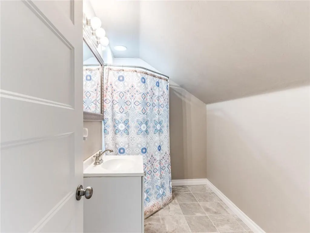 Photo 37 — 601 NW 17th Street, Oklahoma City, OK 73103