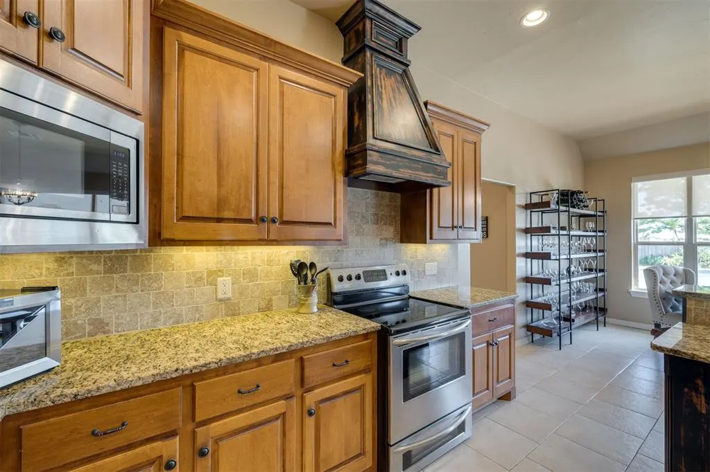 Photo 11 — 239 Brandon Circle, Goldsby, OK 73093