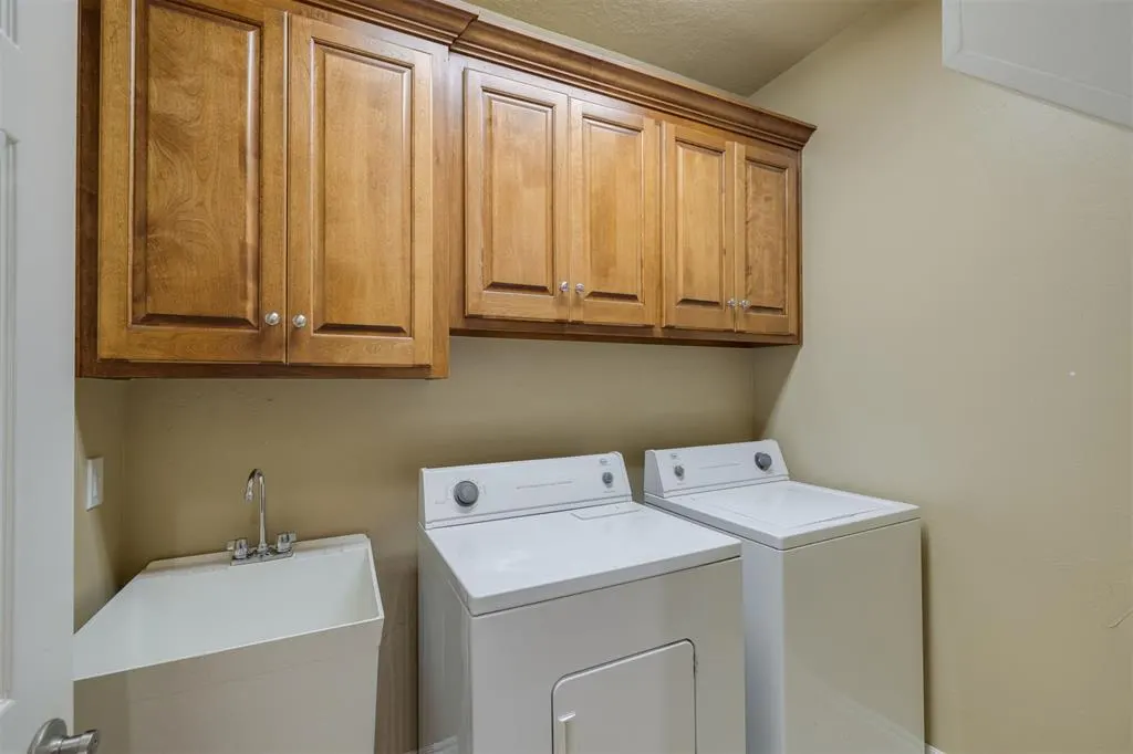 Photo 34 — 239 Brandon Circle, Goldsby, OK 73093